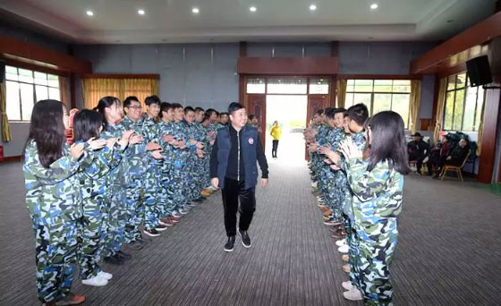 團(tuán)建活動(dòng) | 凝心聚力，我們是一家人！